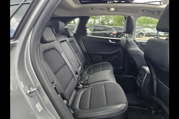 Ford Kuga 2.5 PHEV Titanium X | Panoramadak | Winter Pack | Adaptive cruise control | Head up Display | Camera | Dodehoeksensoren | Half leder | Bang&Olufsen