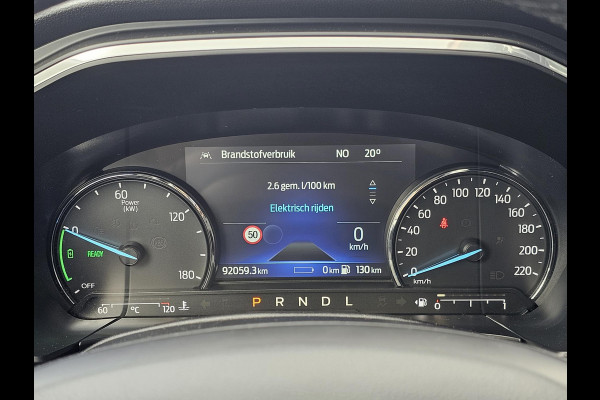 Ford Kuga 2.5 PHEV Titanium X | Panoramadak | Winter Pack | Adaptive cruise control | Head up Display | Camera | Dodehoeksensoren | Half leder | Bang&Olufsen