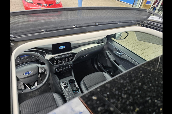 Ford Kuga 2.5 PHEV Titanium X | Panoramadak | Winter Pack | Adaptive cruise control | Head up Display | Camera | Dodehoeksensoren | Half leder | Bang&Olufsen