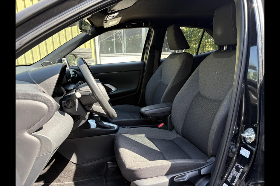 Toyota Yaris Cross 1.5 Hybrid Dynamic | Apple Carplay & AndroidAUTO | Navigatie | Stoelverwarming |