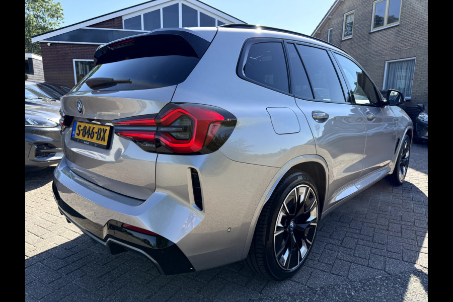 BMW iX3 High Executive M-Sport 80 kWh SOH 92.9%, Vol Opties!