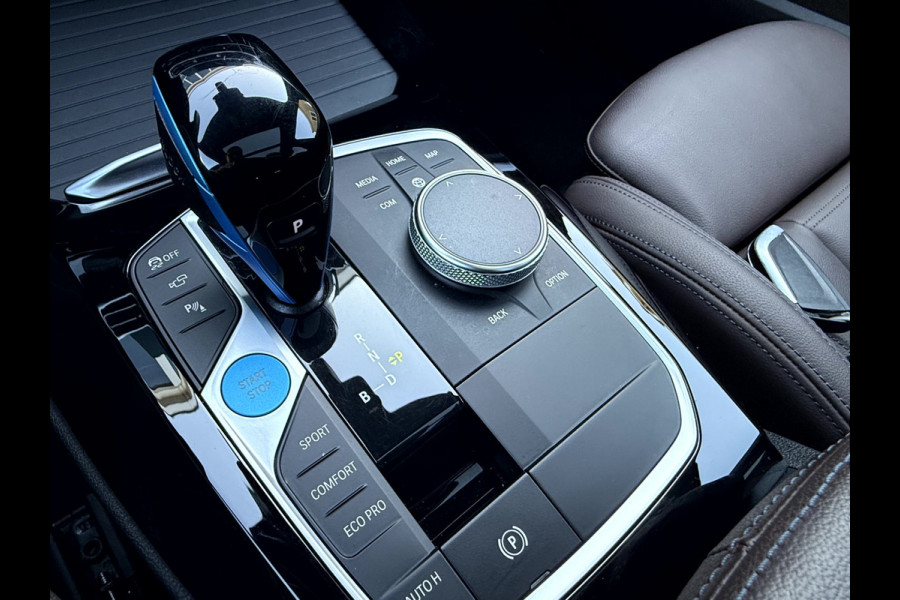 BMW iX3 High Executive M-Sport 80 kWh SOH 92.9%, Vol Opties!