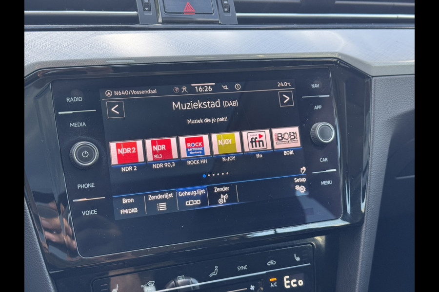 Volkswagen Passat Variant 1.4 TSI PHEV GTE Business | Navi, Carplay/Android, Camera, ACC, Pano, Stoelverw. | Dealeroh. |