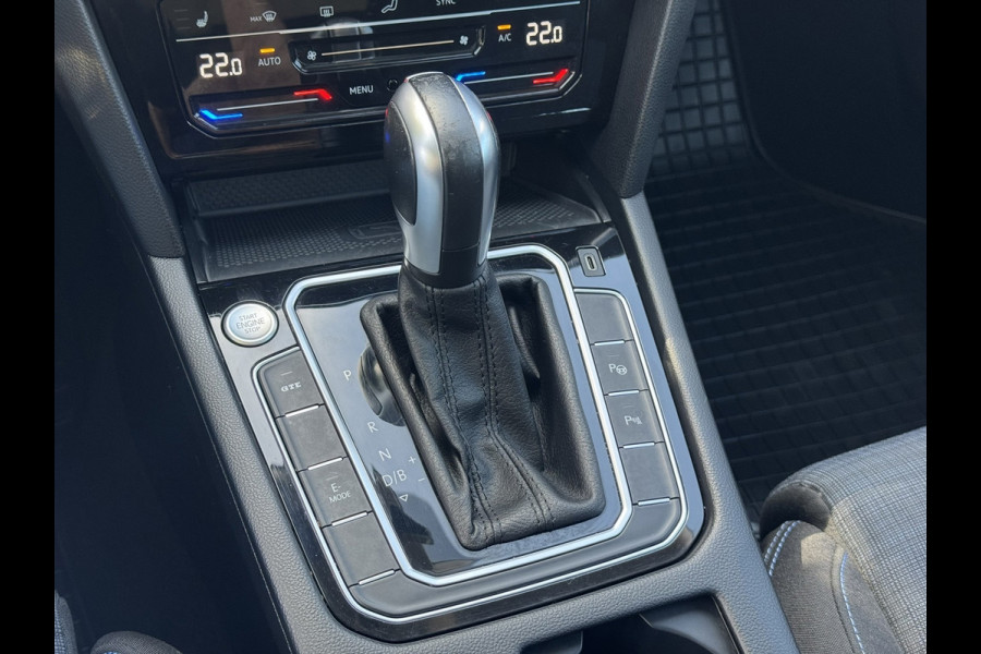 Volkswagen Passat Variant 1.4 TSI PHEV GTE Business | Navi, Carplay/Android, Camera, ACC, Pano, Stoelverw. | Dealeroh. |