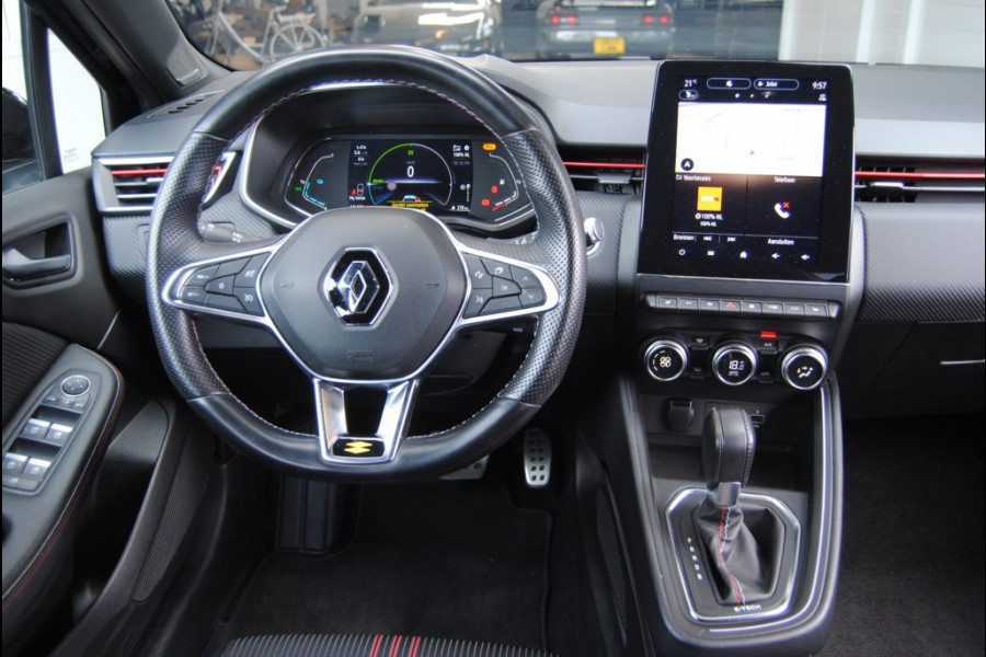 Renault Clio 1.6 ET H 140 RS Line Hybrid | 360 camera | BOSE | Trekhaak|