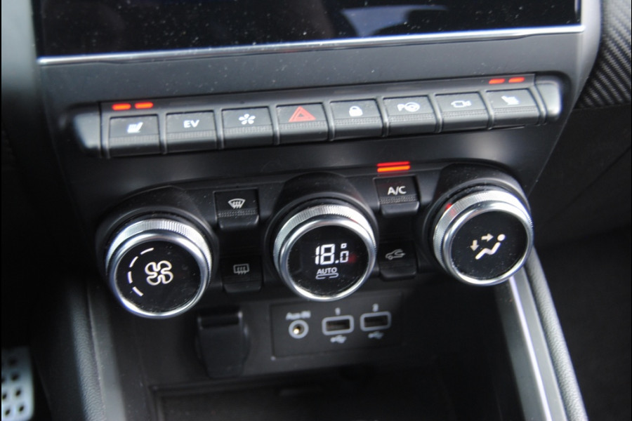 Renault Clio 1.6 ET H 140 RS Line Hybrid | 360 camera | BOSE | Trekhaak|