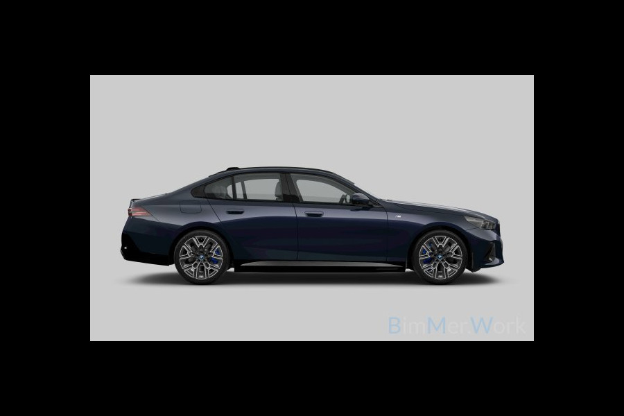 BMW 5 Serie 550e xDrive M Sport Package Pro /Led /Pano /BTW