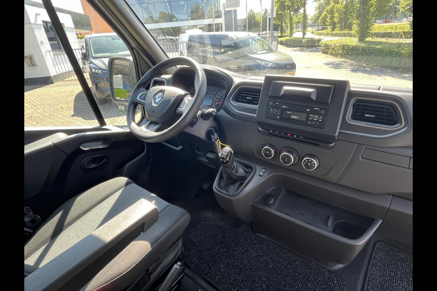 Renault Master T35 2.3 dCi 150 L3H2 Energy 150pk 6-bak | Geveerde stoel | Camera | Cruise | Airco |