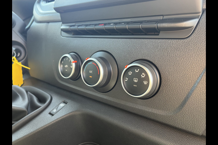 Renault Master T35 2.3 dCi 150 L3H2 Energy 150pk 6-bak | Geveerde stoel | Camera | Cruise | Airco |