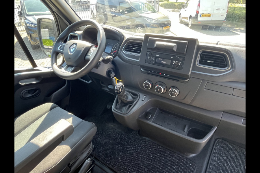 Renault Master T35 2.3 dCi 150 L3H2 Energy 150pk 6-bak | Geveerde stoel | Camera | Cruise | Airco |