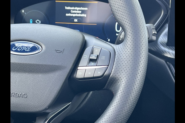 Ford Kuga Plug-In Hybrid ST-Line X TREKHAAK! BLACKPACK! PANODAK! TECHPACK!