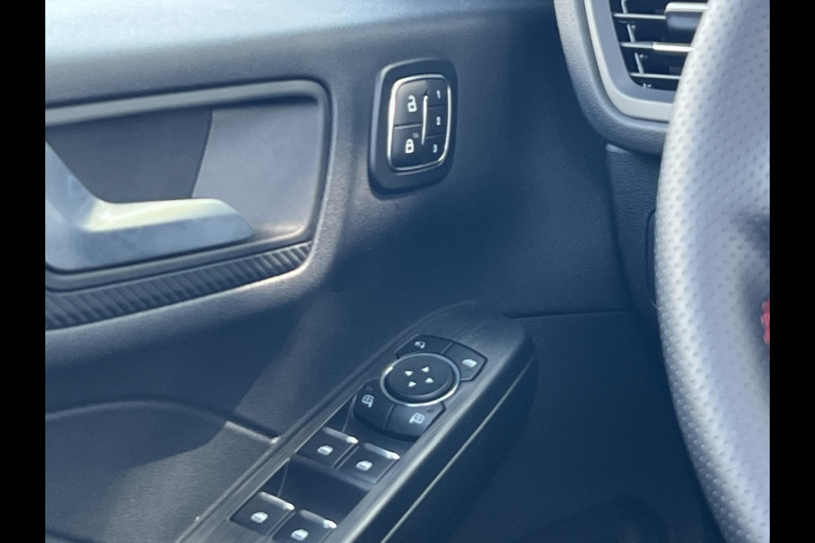 Ford Kuga Plug-In Hybrid ST-Line X TREKHAAK! BLACKPACK! PANODAK! TECHPACK!