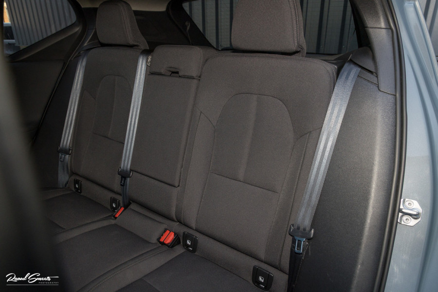 Volvo XC40 1.5 T4 Recharge Inscription Expression | Panorama dak | Adaptieve cruise | Blis | Harman Kardon |