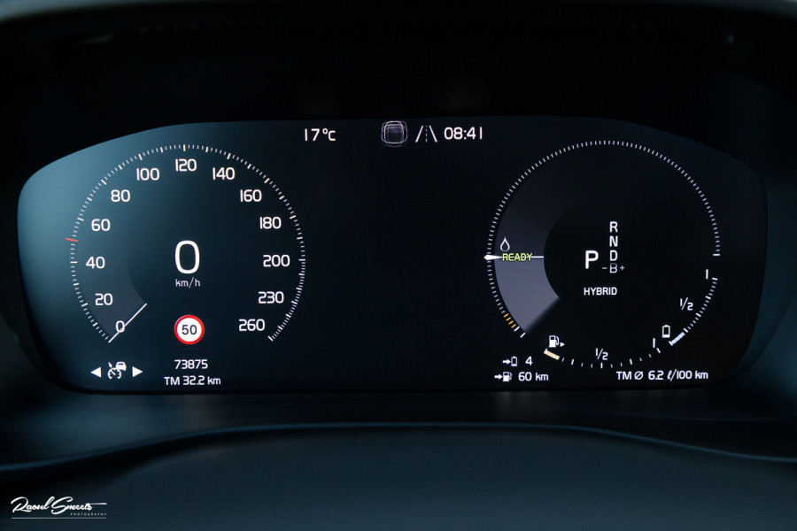 Volvo XC40 1.5 T4 Recharge Inscription Expression | Panorama dak | Adaptieve cruise | Blis | Harman Kardon |
