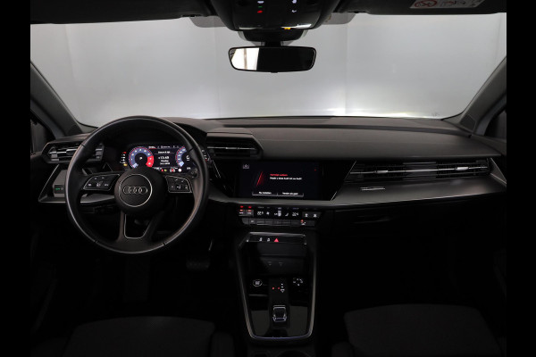 Audi A3 Sportback 30 TFSI Advanced edition 110 pk S-tronic | Navigatie | Parkeersensoren achter | LED koplampen | Cruise control | Apple Carplay/Android Auto |