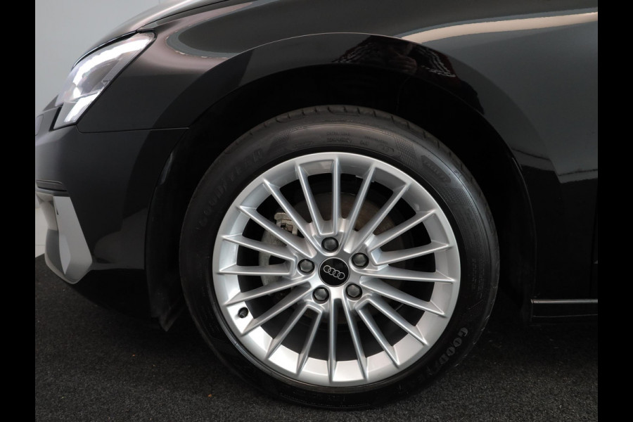Audi A3 Sportback 30 TFSI Advanced edition 110 pk S-tronic | Navigatie | Parkeersensoren achter | LED koplampen | Cruise control | Apple Carplay/Android Auto |
