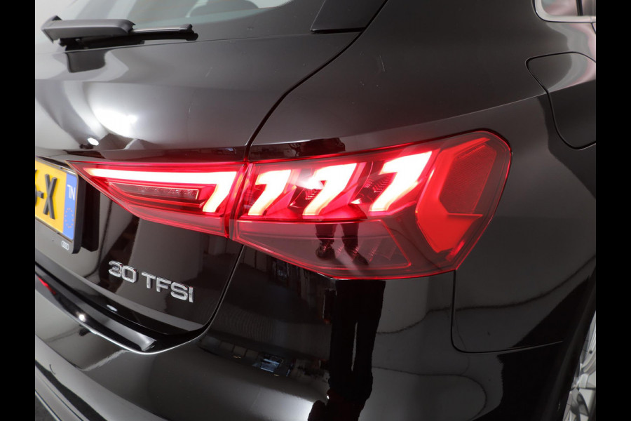 Audi A3 Sportback 30 TFSI Advanced edition 110 pk S-tronic | Navigatie | Parkeersensoren achter | LED koplampen | Cruise control | Apple Carplay/Android Auto |