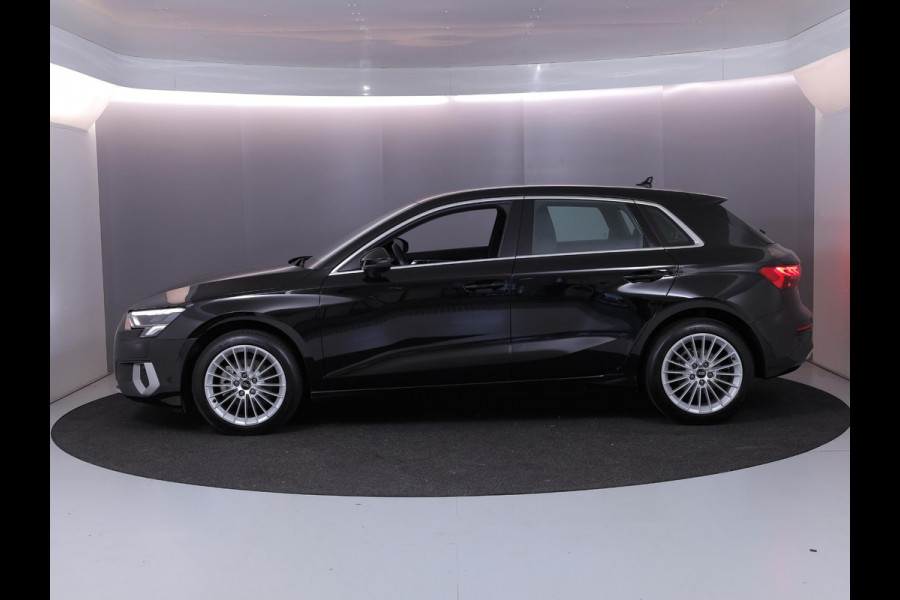 Audi A3 Sportback 30 TFSI Advanced edition 110 pk S-tronic | Navigatie | Parkeersensoren achter | LED koplampen | Cruise control | Apple Carplay/Android Auto |