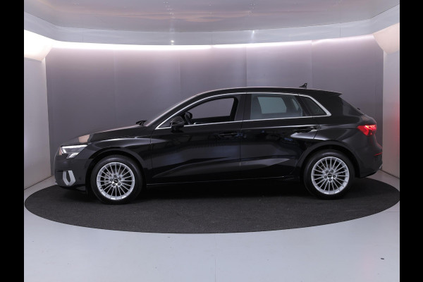 Audi A3 Sportback 30 TFSI Advanced edition 110 pk S-tronic | Navigatie | Parkeersensoren achter | LED koplampen | Cruise control | Apple Carplay/Android Auto |