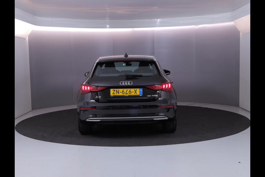 Audi A3 Sportback 30 TFSI Advanced edition 110 pk S-tronic | Navigatie | Parkeersensoren achter | LED koplampen | Cruise control | Apple Carplay/Android Auto |