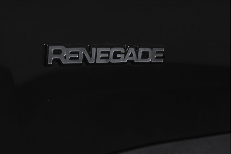 Jeep Renegade 1.6 E-Torq Night Eagle II 111PK | Cruise | PDC | NAV | ECC | DAB | LM 18" |