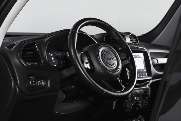 Jeep Renegade 1.6 E-Torq Night Eagle II 111PK | Cruise | PDC | NAV | ECC | DAB | LM 18" |