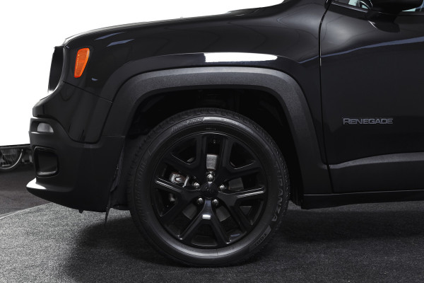 Jeep Renegade 1.6 E-Torq Night Eagle II 111PK | Cruise | PDC | NAV | ECC | DAB | LM 18" |
