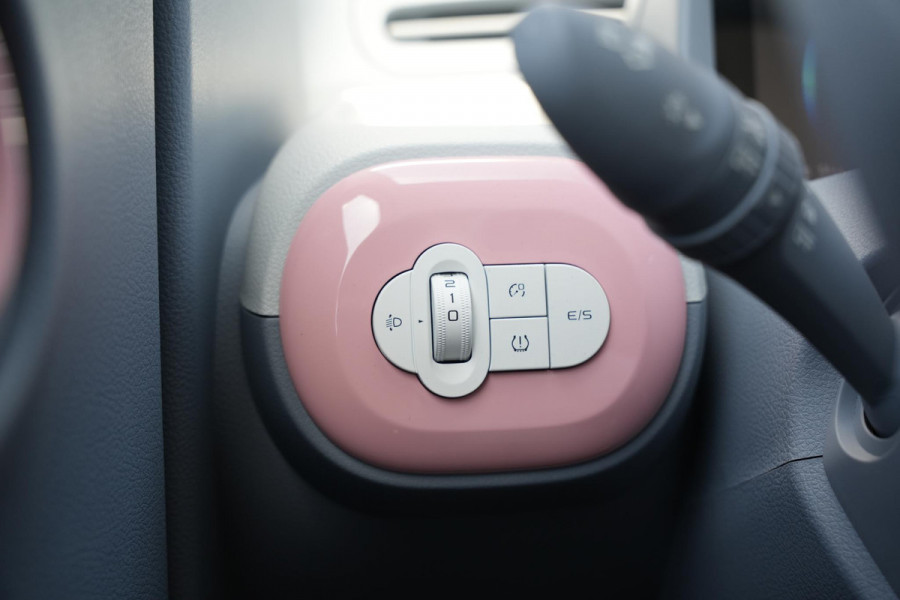 Bontu Mango Airco Radio/Bluetooth Camera 4 zitplaatsen