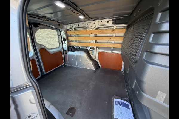 Volkswagen Caddy Cargo 2.0 TDI 123PK Automaat 1st Edition Euro6 CarPlay/cruise control/trekhaak