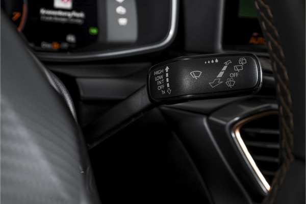 CUPRA Formentor 1.5 TSI e-Hybrid VZ Performance | Dig. Cockpit | Adapt. Cruise | Stoel-+Stuurverw. | PDC | Camera | NAV + App. Connect | ECC | Sennheiser | Elek. Klep | LM 19" | 5475