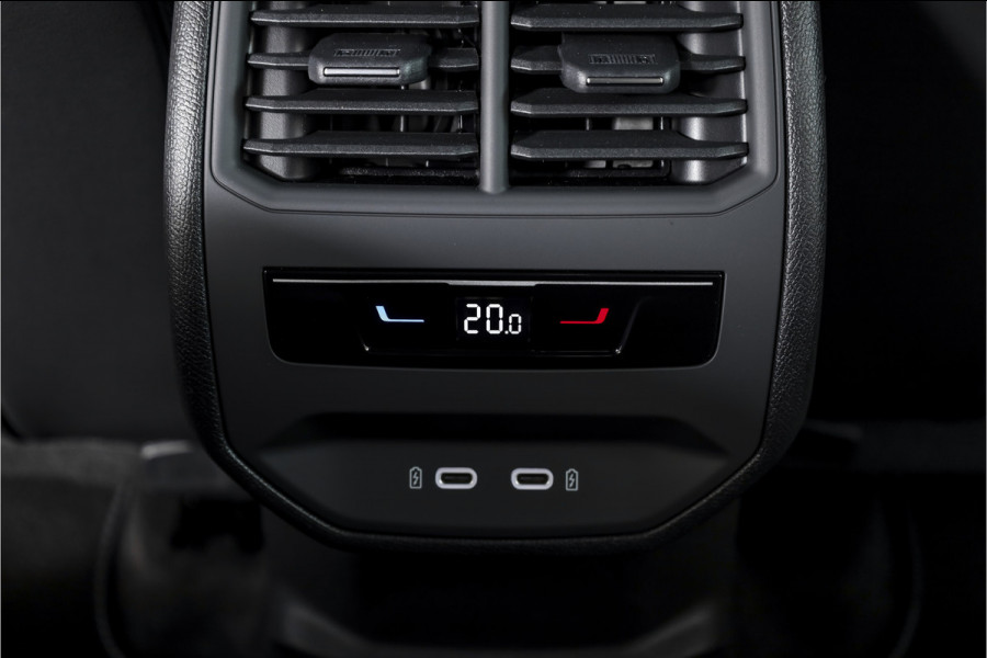 CUPRA Formentor 1.5 TSI e-Hybrid VZ Performance | Dig. Cockpit | Adapt. Cruise | Stoel-+Stuurverw. | PDC | Camera | NAV + App. Connect | ECC | Sennheiser | Elek. Klep | LM 19" | 5475