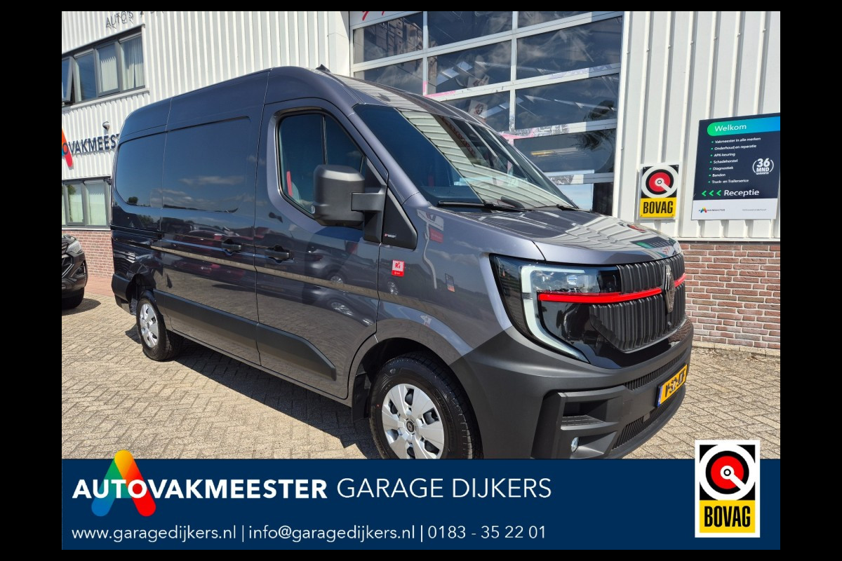 Renault Master 150.35 Red Edition L2H2 Trekhaak 2500 Kg BPM Vrij 12-2024