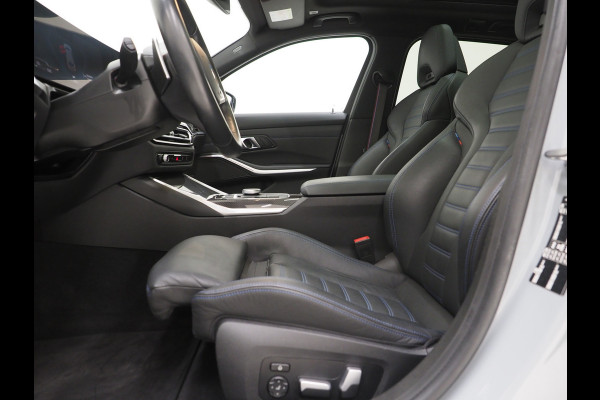 BMW 3 Serie Touring 320i M Sport Pro Brooklyn Grey | M Pro Stoelen | Panoramadak | Harman/Kardon | Carbon | Camera | Memory | Sfeerlicht