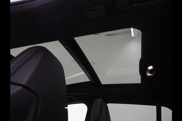 BMW 3 Serie Touring 320i M Sport Pro Brooklyn Grey | M Pro Stoelen | Panoramadak | Harman/Kardon | Carbon | Camera | Memory | Sfeerlicht