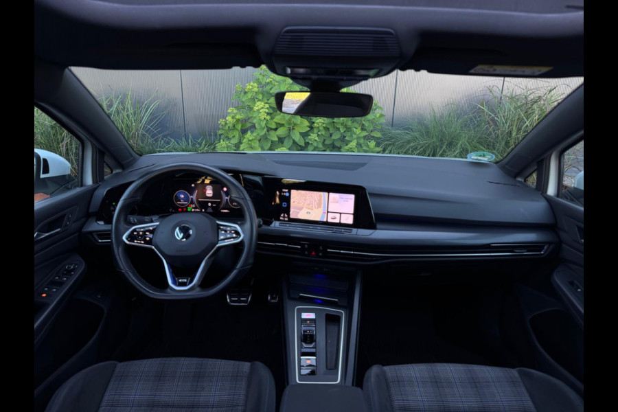 Volkswagen Golf 1.4 eHybrid GTE 245pk FULL PANO|NAVI|CAMERA|IQ LIGHT|LED|CARPLAY|BLINDSPOT