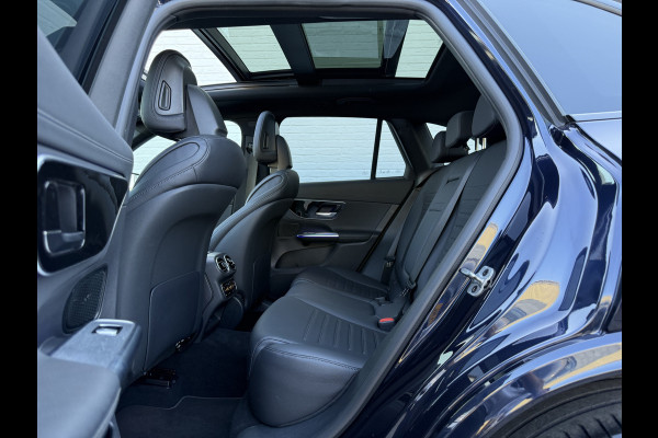 Mercedes-Benz GLC 300e 4MATIC AMG Line | Pano | Memory | LASER LED | 360* Camera | 20 inch