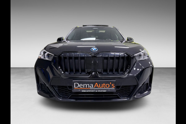 BMW X1 XDrive30e M-SPORT 327PK PANO/LEDER/H-KARDON/MASSAGE/M-STOELEN/DAB/CARPLAY//
