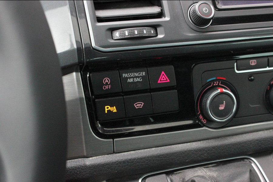 Volkswagen Transporter 2.0 TDI L2H1 DC 204PK JB-EDITION DSG / PDC / DUBBEL CABINE / LEDEREN BEKLEDING / FULL / APPLE CARPLAY /NAVI
