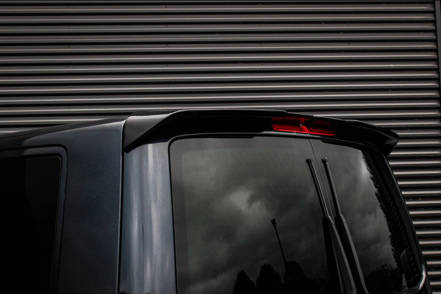 Volkswagen Transporter 2.0 TDI L2H1 DC 204PK JB-EDITION DSG / PDC / DUBBEL CABINE / LEDEREN BEKLEDING / FULL / APPLE CARPLAY /NAVI