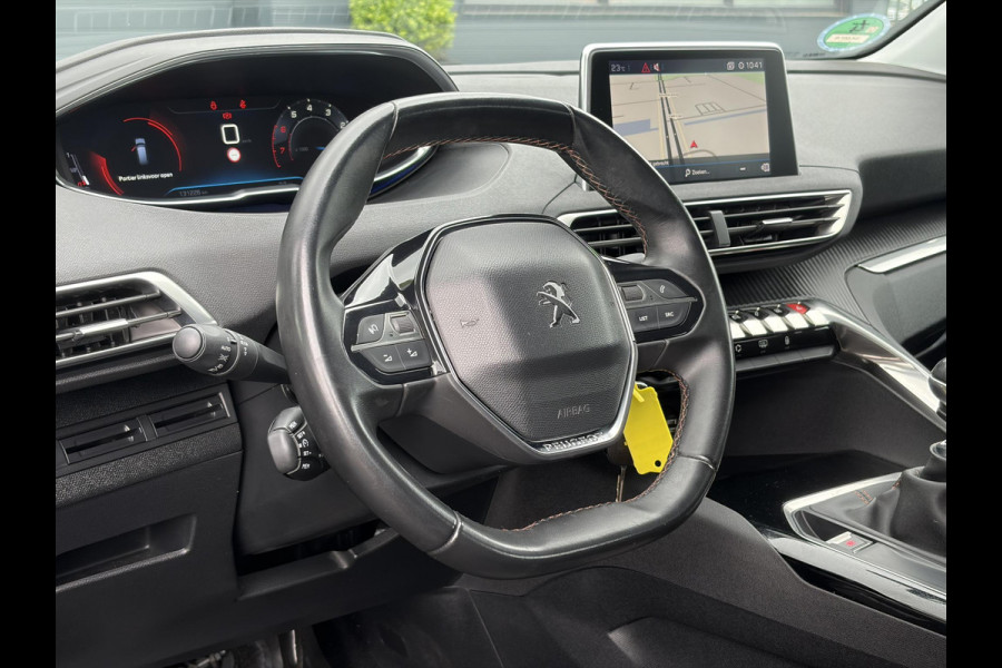 Peugeot 5008 1.2 PureTech Active 1e Eigenaar,D-riem 12-2023,Trekhaak,7 Persoons,6 Bak,Carplay,Clima,Cruise,131pk,Pdc,Dealer Onderhouden,N.A.P,Apk tot 05-2027