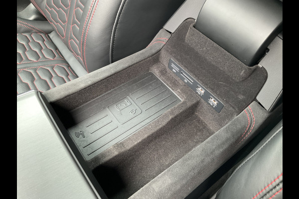Audi RS6 4.0 TFSI 600PK Ceramic HUD Carbon Nardo 4WS Pano.dak Softclose B&O 360° Dealer-Serviced!