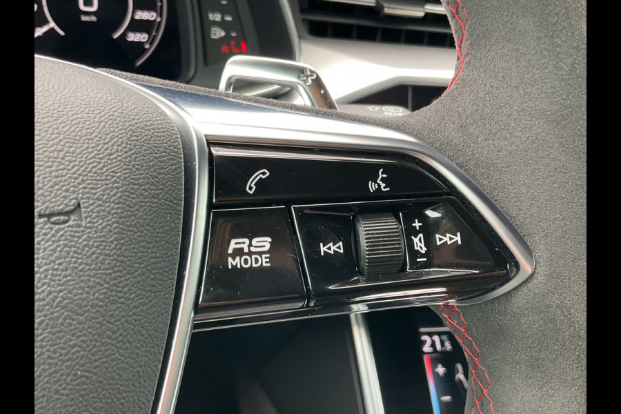 Audi RS6 4.0 TFSI 600PK Ceramic HUD Carbon Nardo 4WS Pano.dak Softclose B&O 360° Dealer-Serviced!