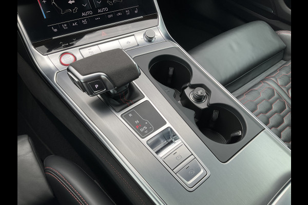 Audi RS6 4.0 TFSI 600PK Ceramic HUD Carbon Nardo 4WS Pano.dak Softclose B&O 360° Dealer-Serviced!