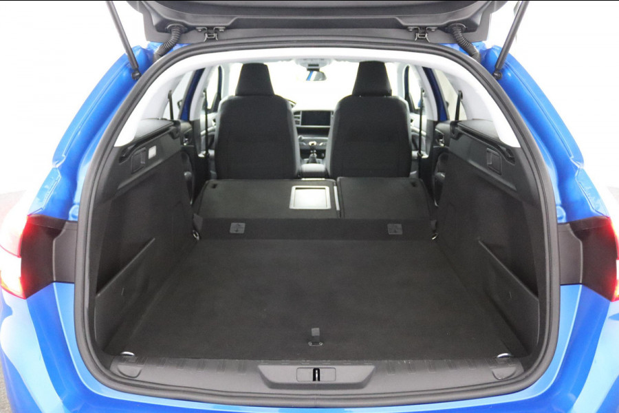Peugeot 308 SW 1.2 Allure*CARPLAY*ACC*NAVI*ECC*CAM*MASSAGE*