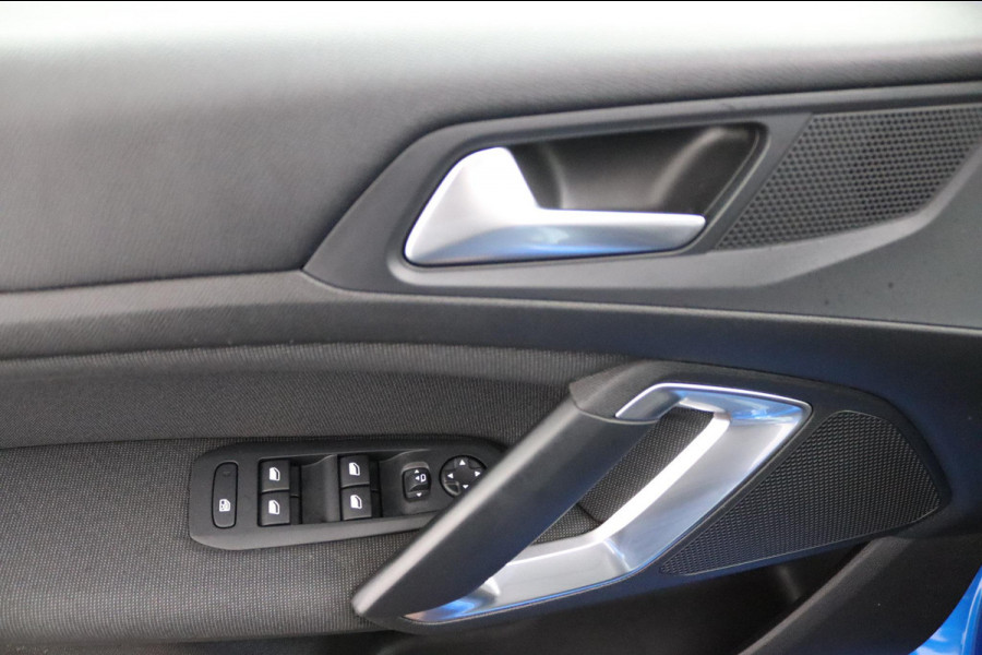 Peugeot 308 SW 1.2 Allure*CARPLAY*ACC*NAVI*ECC*CAM*MASSAGE*