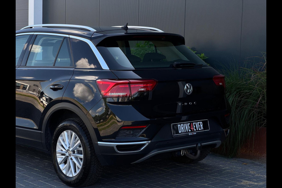 Volkswagen T-Roc 1.5 TSI Style DSG NAVI|PDC|TREKHAAK|AIRCO|MF STUUR|ELEK PAKKET