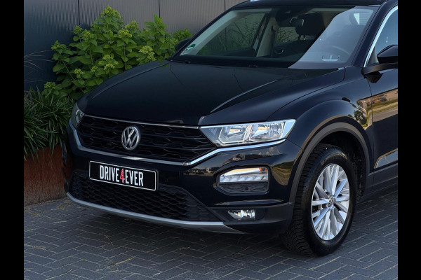 Volkswagen T-Roc 1.5 TSI Style DSG NAVI|PDC|TREKHAAK|AIRCO|MF STUUR|ELEK PAKKET