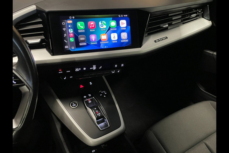 Audi Q4 e-tron 40 Advanced edition 77 kWh|89% SOH|ELEK.TREKHAAK|ACC|CARPLAY|CAMERA|STOELVERWARM.|NAP|NL-AUTO|INCL.BTW|1e EIGENAAR|