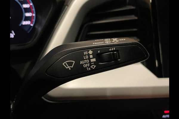 Audi Q4 e-tron 40 Advanced edition 77 kWh|89% SOH|ELEK.TREKHAAK|ACC|CARPLAY|CAMERA|STOELVERWARM.|NAP|NL-AUTO|INCL.BTW|1e EIGENAAR|