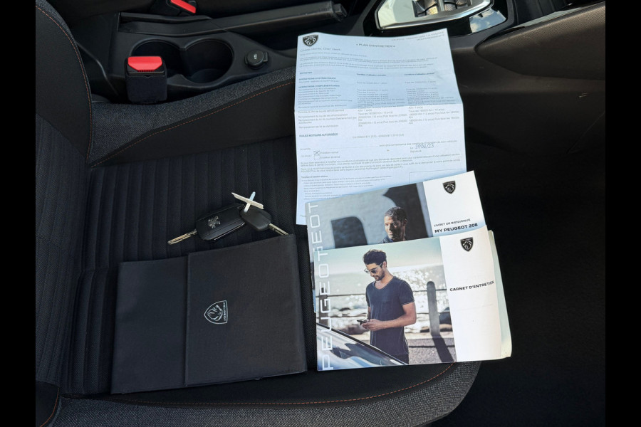 Peugeot 208 1.2 PureTech Active Pack Automaat 101 Pk | Airco | Cruise | Navigatie | 16".